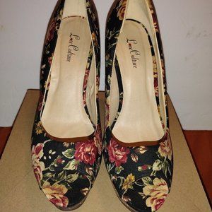 Love Culture Black and Floral, Peep Toe, 4" Stilettos with 1" Platform Heels (7)